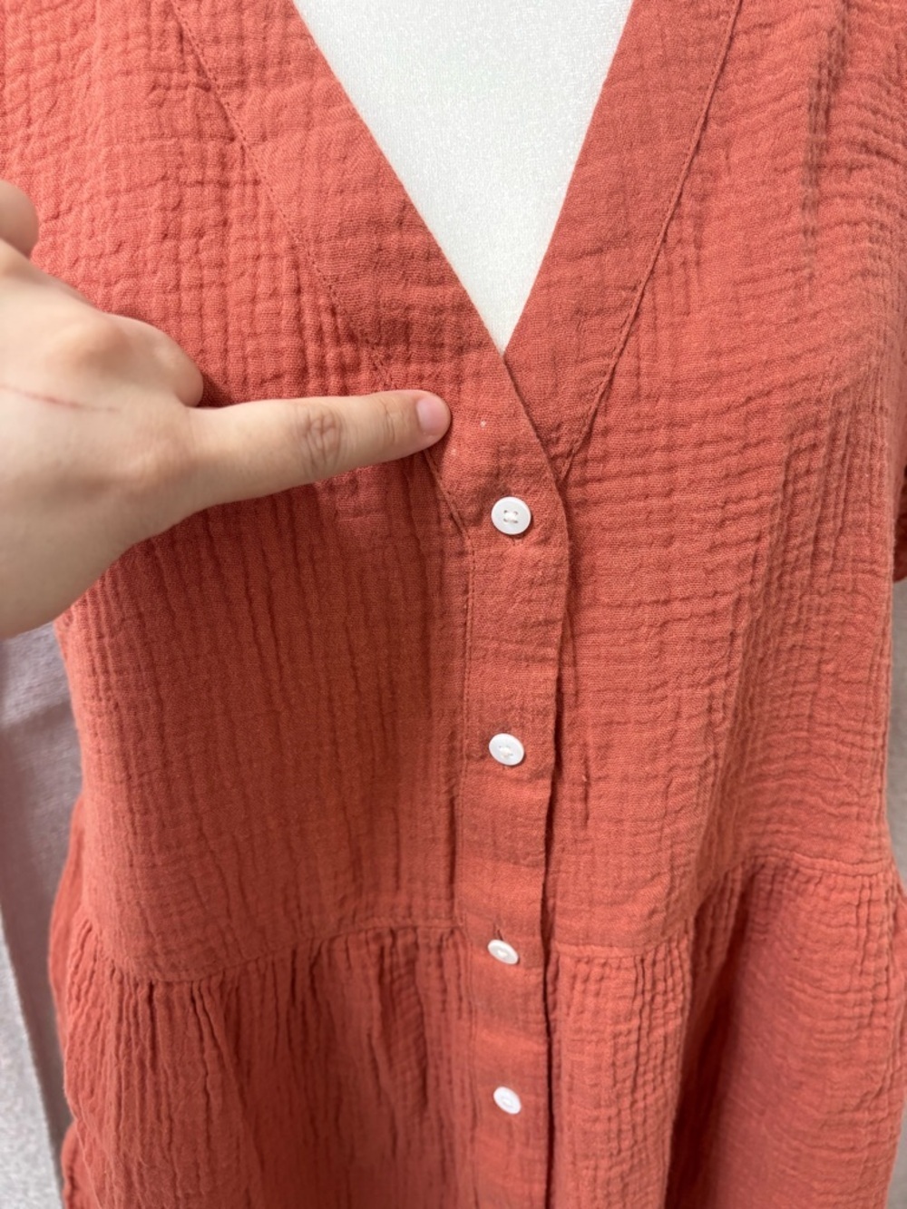 Madewell Lightspun Cuff-Sleeve Button-Front Tiered Mini Dress Boho Size Medium - Picture 3 of 11